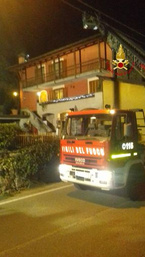 Camino a fuoco a Roccapietra Camino a fuoco a Roccapietra