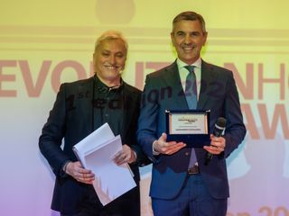 Il conduttore, Enrico Banchi e Alessandro Costacurta Il conduttore, Enrico Banchi e Alessandro Costacurta