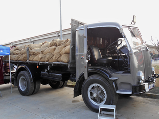 Camion Fiat 666 N7 (Collezione Marazzato) Camion Fiat 666 N7 (Collezione Marazzato)