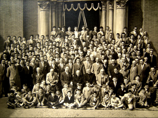 Un vecchio raduno di ex allievi (archivio Flavio Ardissone) Un vecchio raduno di ex allievi (archivio Flavio Ardissone)