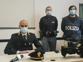 Il dirigente della Squadra Mobile, Gianluca Tuccillo