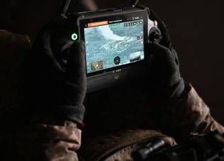 Ue lancia piano d'azione anti-droni: "Cooperazione con Ucraina sarà centrale"