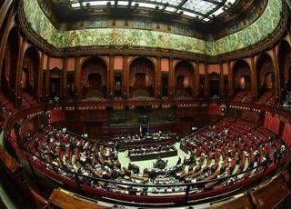 Dl Ucraina, Camera vota la fiducia tra proteste e attacco dei 'vannacciani' a Salvini