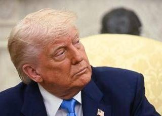 Usa, la Camera sfida Trump e vota per il blocco dei dazi al Canada Usa, la Camera sfida Trump e vota per il blocco dei dazi al Canada