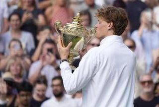 Buonfiglio esalta Sinner: "Lui magnifico, tutti lo vorremmo come nipote" Buonfiglio esalta Sinner: "Lui magnifico, tutti lo vorremmo come nipote"