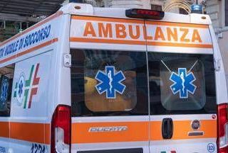 Genova, tredicenne cade da muraglione: è grave