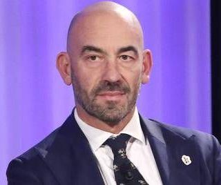 Kennedy Jr e la cocaina sniffata dal bordo del water, Bassetti: "Affermazioni che fanno inorridire"