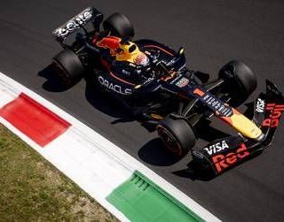 Formula 1, oggi il Gp di Singapore: orario, griglia di partenza e dove vederlo (anche in chiaro) Formula 1, oggi il Gp di Singapore: orario, griglia di partenza e dove vederlo (anche in chiaro)