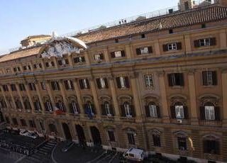 Nomine Mef, record rinnovi con 842 incarichi 155 società: i big in scadenza