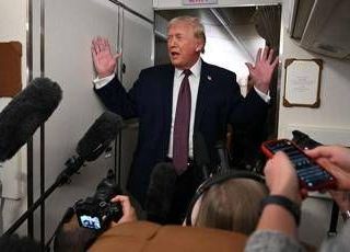 Iran, Trump: "Teheran vuole negoziare, incontro è in preparazione"