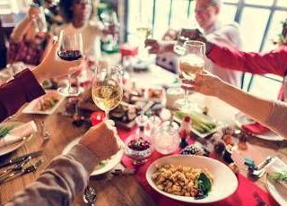 Dieta per il cervello, bocciate carne e bevande zuccherate: lo studio