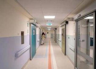 Bimbo trapiantato con cuore danneggiato, il legale della famiglia: "Corsa contro il tempo per il trapianto" Bimbo trapiantato con cuore danneggiato, il legale della famiglia: "Corsa contro il tempo per il trapianto"