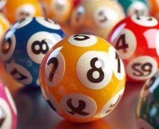 Superenalotto, numeri combinazione vincente oggi 13 febbraio