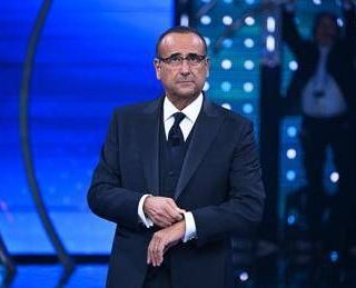 Sanremo 2026, Conti: "Per Pucci mi dispiace umanamente e professionalmente"