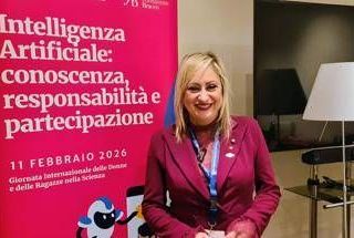 Ricerca, Berardi (Aiom): "Oncologia rappresentata da donne ma non in ruoli apicali"
