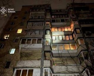 Ucraina, massicci attacchi su Kiev e altre città: diversi feriti Ucraina, massicci attacchi su Kiev e altre città: diversi feriti