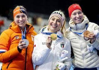 Milano Cortina, Lollobrigida regina d'oro: "Brignone mi ha dato la carica" Milano Cortina, Lollobrigida regina d'oro: "Brignone mi ha dato la carica"