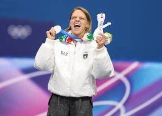 Fontana argento nei 500 metri short track, medaglia per la storia
