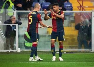 Genoa-Roma 2-1, De Rossi sorride con Messias e Vitinha