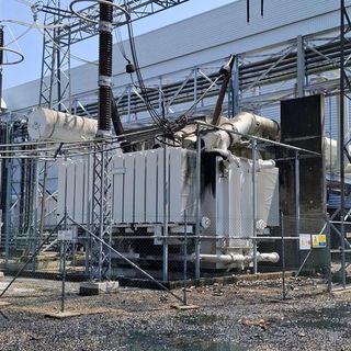 Il trasformatore interessato dall'incendio