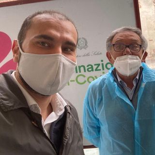 Irico con il sindaco Pane, durante l'emergenza covid