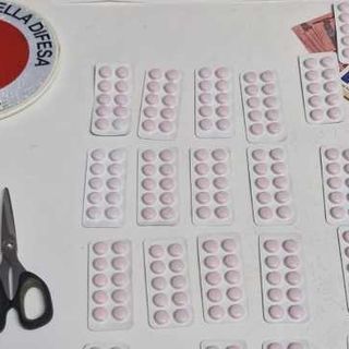 Novara, sequestrate oltre 200 pastiglie di una nuova droga