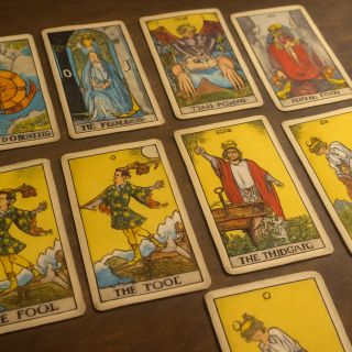 Tarocchi e sibille: differenze, significati e tecniche di lettura