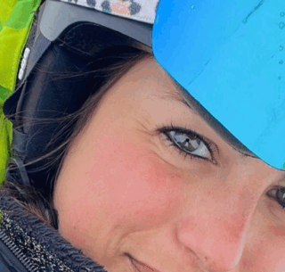 Il sorriso di Chiara, maestra di sci, è spento a 25 anni