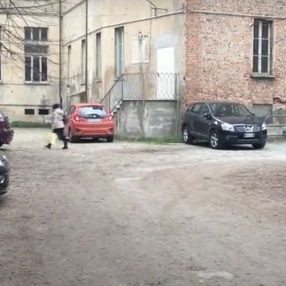 Il cortile podestarile era utilizzato come parcheggio