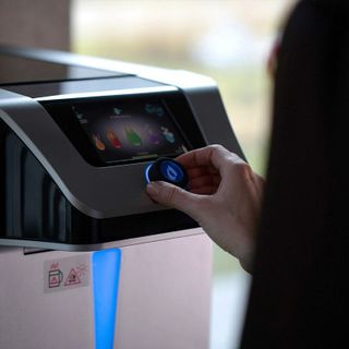 Quali sono i vantaggi di utilizzare un distributore d’acqua in ufficio?