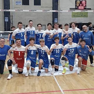 Volley, emozionante derby tra Santhià e Vercelli