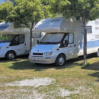 Turismo: a Vercelli un'area di sosta camper lungo il fiume