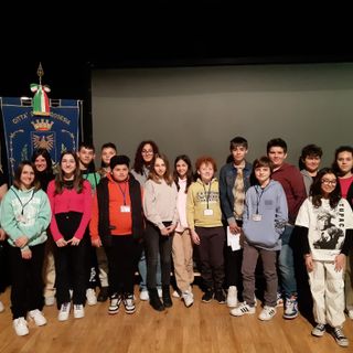 Borgosesia, si insedia il Consiglio comunale dei Ragazzi