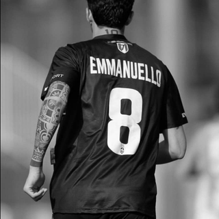 Emmanuello quest'anno avrà il numero 4