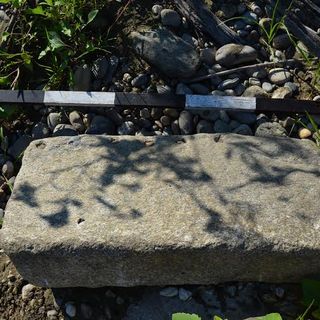 Blocchi di pietra di rivestimento del ponte