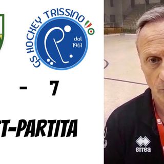 A destra, l'allenatore di Engas Hockey Vercelli, Roberto Crudeli