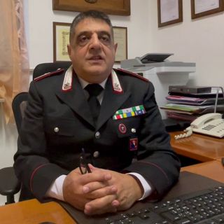 In preda alla disperazione, decide di farla finita: a strapparlo alla morte l'intervento del luogotenente Pasqualino Putzolu