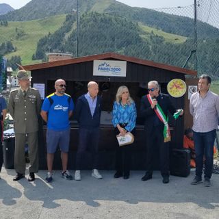 Sestriere: inaugurati due campo da padel a duemila metri d'altitudine