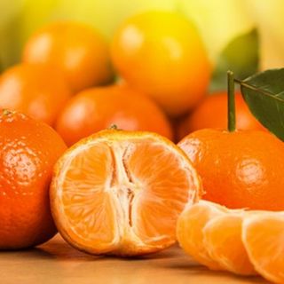 Tornano le clementine per sostenere il centro antiviolenza Eos