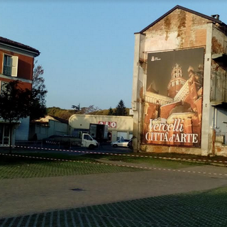 Corso De Rege: viaggio nello stabile che sarà abbattuto - fotogallery