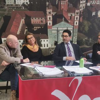 “Vercelli in rosa": podistica e camminata a favore del centro Eos