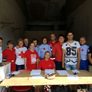 Pacchi viveri della Cri: la distribuzione raddoppia