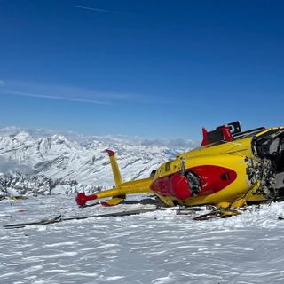Elicottero del 118 di Borgosesia precipita sul Monte Rosa - In aggiornamento