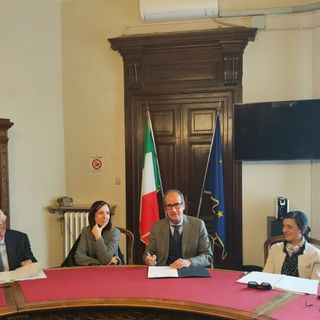 Controlli rafforzati sulle strade, nei luoghi di ritrovo e nelle zone a rischio: il piano sicurezza per le festività