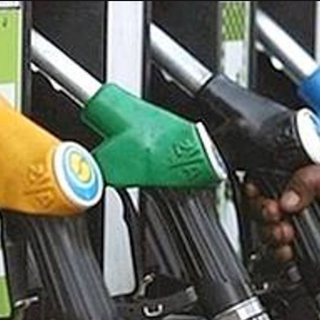 Gasolio e autostrade: prezzi alle stelle. L'allarme degli autotrasportatori Cna