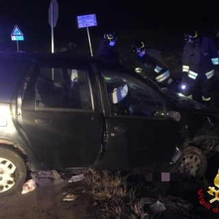 Schianto sulla Sp11: gravissime due bimbe di 3 e 6 anni