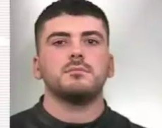 Pericoloso e spregiudicato, ecco chi è il detenuto evaso da Vercelli