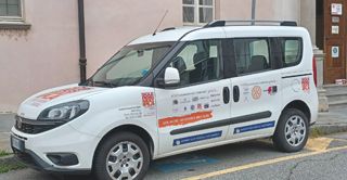 Sos da Aism: «Cerchiamo volontari per il nostro mezzo attrezzato»