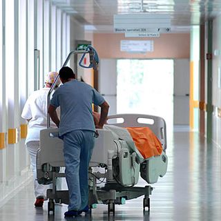 Ospedale: troviamoci in silenzio, in piazza Cavour