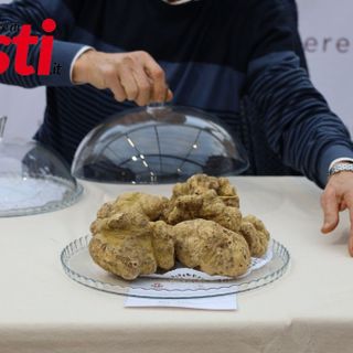 Vieni ad Asti a vivere l'atmosfera del Natale con "I Gioielli del Territorio" e "Il Magico Paese di Natale"